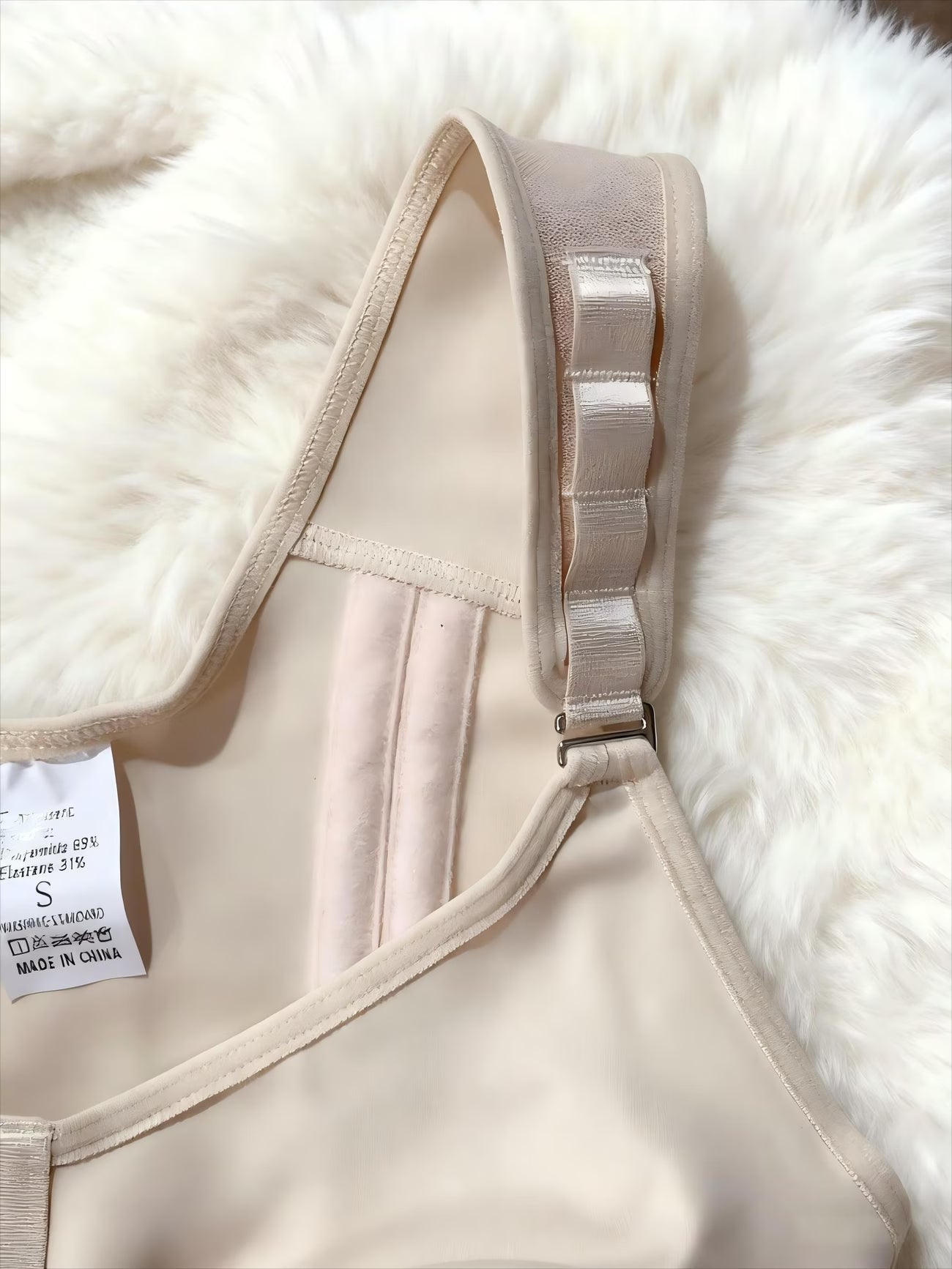 Top modelador feminino elegante com zíper