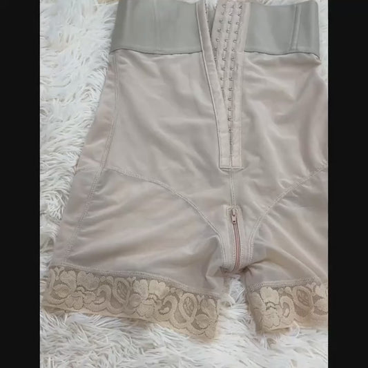 Body modelador com fecho frontal de 3 níveis